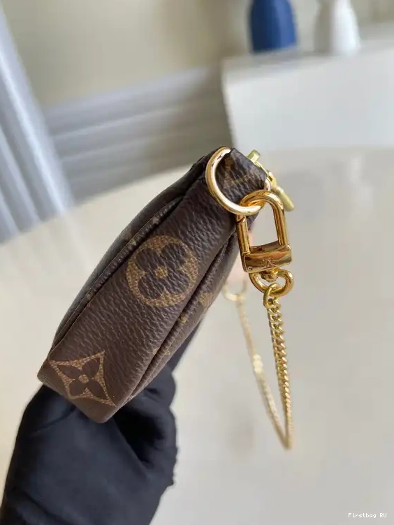 Firstbag LOUIS MINI ACCESSOIRES VUITTON POCHETTE 0703